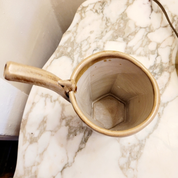 Schmidt Stoneware Mug with built-in Straw - Picture 3 of 4